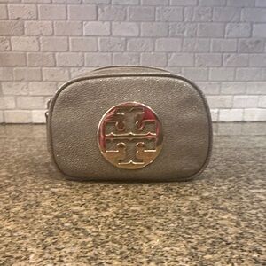 Tory Burch Reva Small Pebbled Leather Cosmetics Case